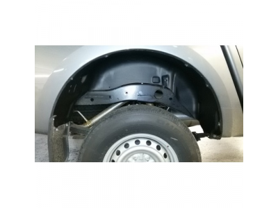 Подкрылок MITSUBISHI L200, 2015-> (задний правый)