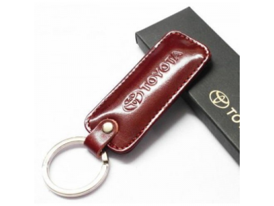 Брелок прямоугольный Toyota Key Pendant, Red, артикул OT1100320T