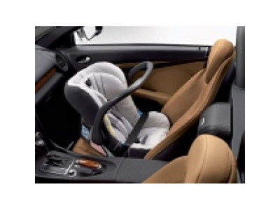 Детское автокресло для малышей Mercedes-Benz BABY-SAFE plus