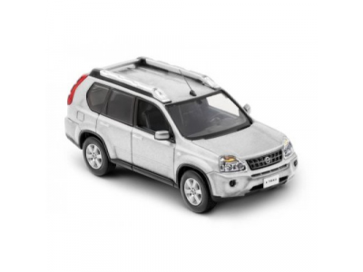Модель автомобиля Nissan X-Trail, Silver, артикул 999CMT31X0