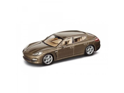 Модель автомобиля Porsche Panamera 4, Scale 1:43, артикул WAP02000319